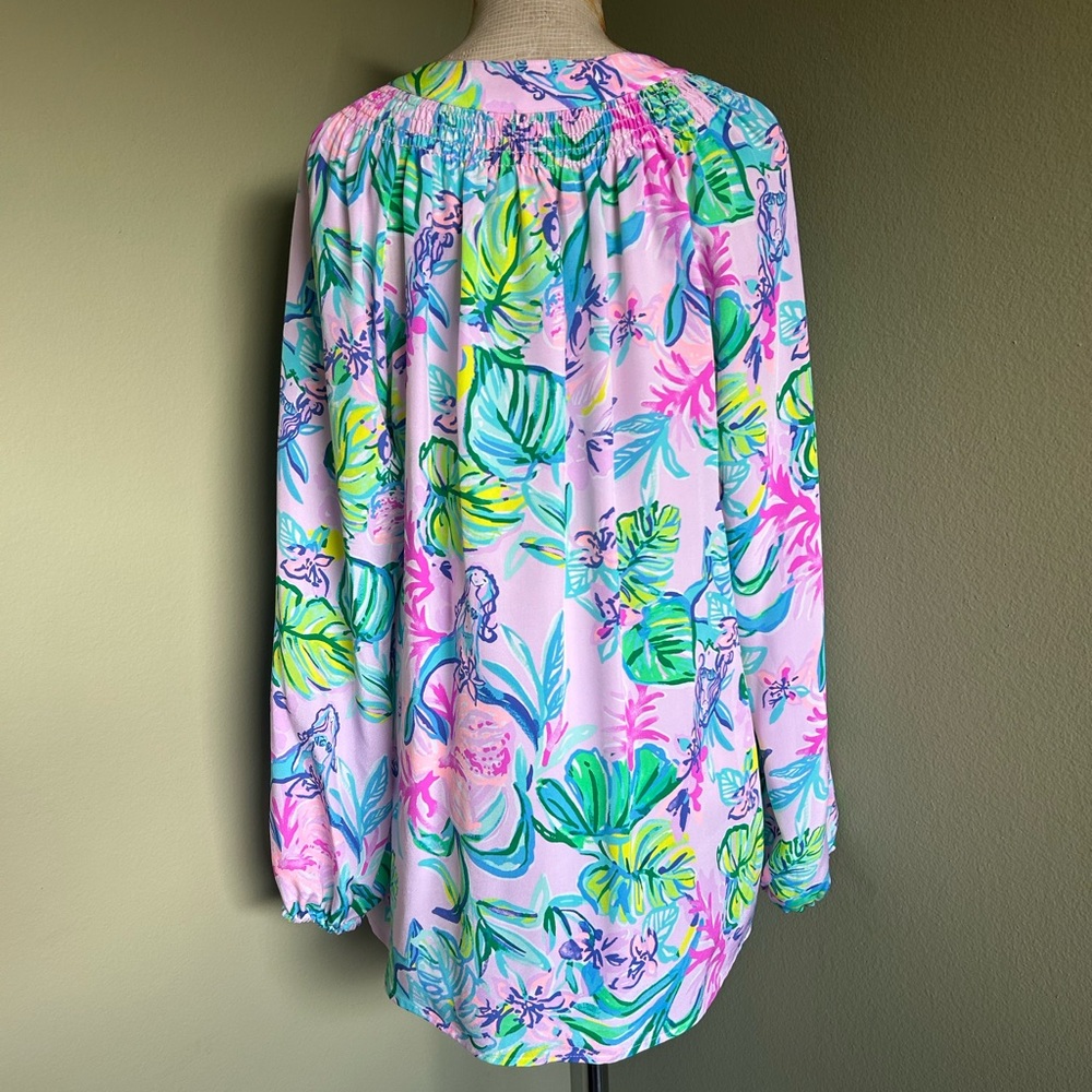 Lilly Pulitzer Pastel Floral Smocked long Sleeve Top Sz M - Picture 2 of 7